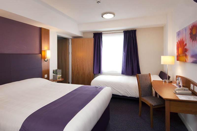 Premier Inn Kettering Luaran gambar