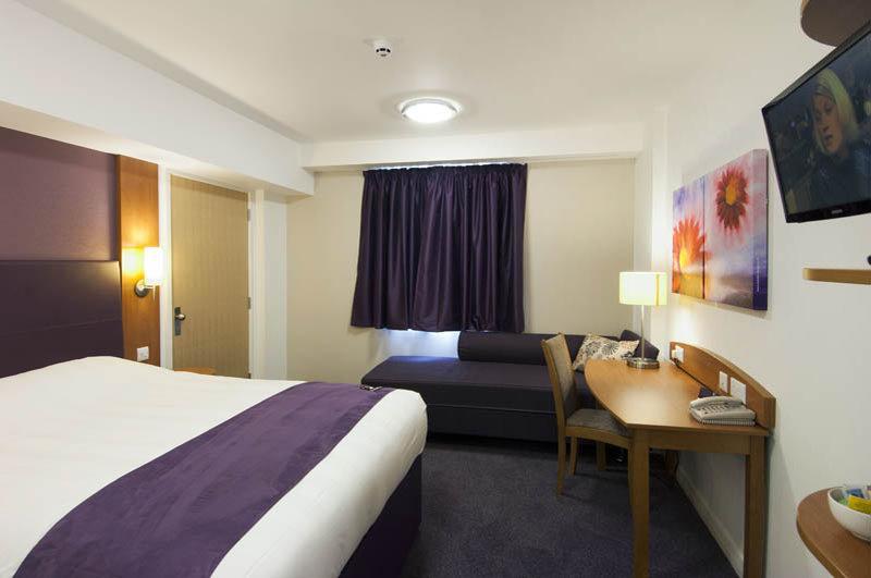 Premier Inn Kettering Luaran gambar